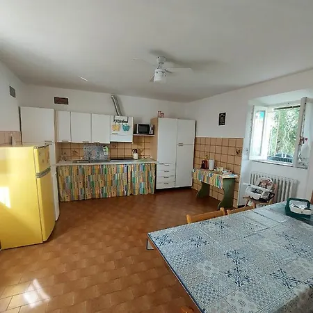 Da Simona- Casa 4 Posti Letto + 4 Aggiuntivi Semesterbostad