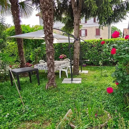 Nyaraló Da Simona- Casa 4 Posti Letto + 4 Aggiuntivi Arona