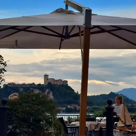 Da Simona- Casa 4 Posti Letto + 4 Aggiuntivi Semesterbostad *