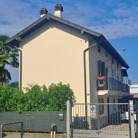 Da Simona- Casa 4 Posti Letto + 4 Aggiuntivi *