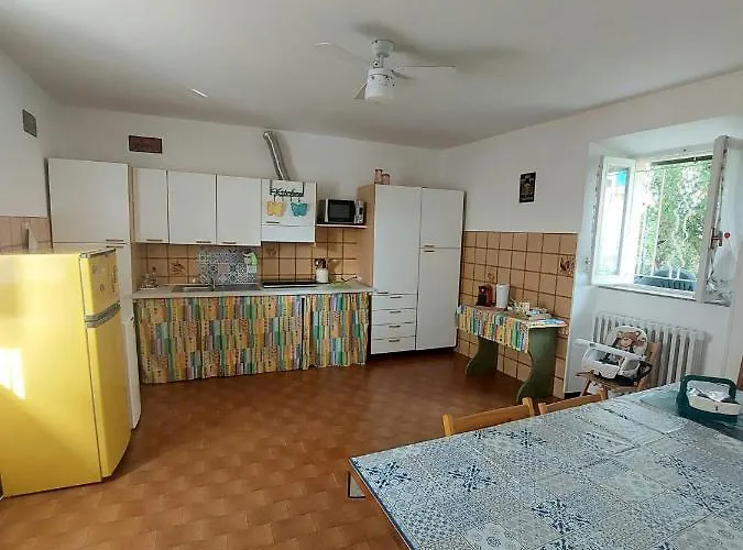 Da Simona- Casa 4 Posti Letto + 4 Aggiuntivi Feriehus