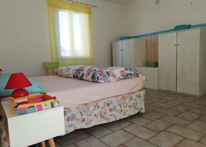 Da Simona- Casa 4 Posti Letto + 4 Aggiuntivi * 아로나